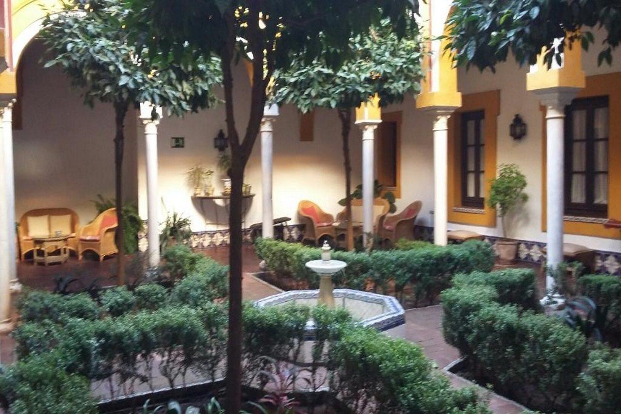 Hotel Casa Imperial Sevilla Exterior foto